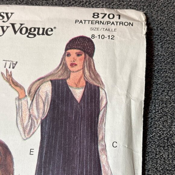 Vogue 8701 Sewing Pattern Tunics Tops Size 8-10-12 Vintage 1993 uncut - Picture 2 of 5